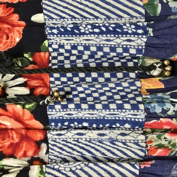 Vintage Floral Patchwork Mini Skirt - Picture 7 of 9